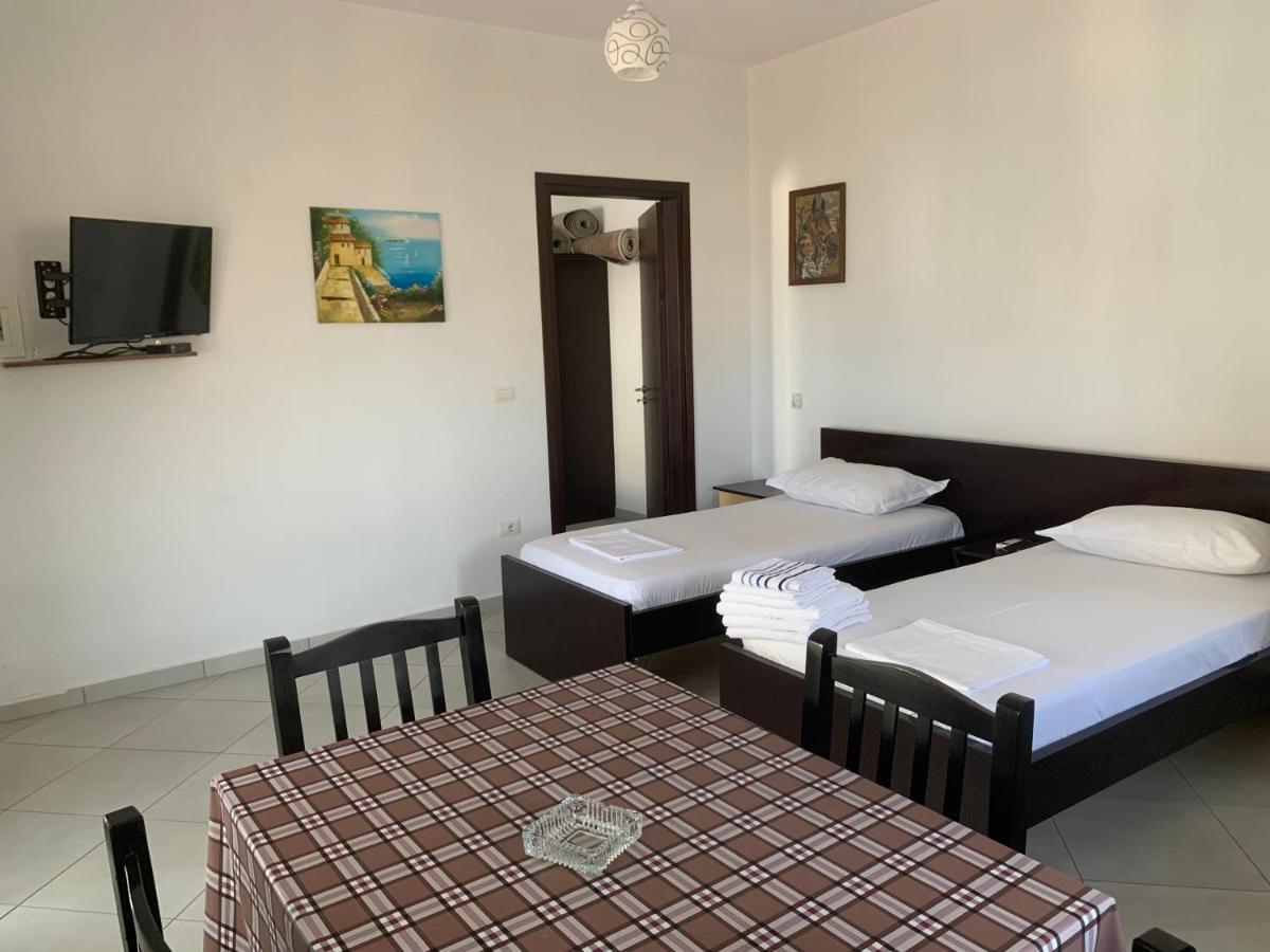 Guesthouse Jasmine Ksamil Ngoại thất bức ảnh