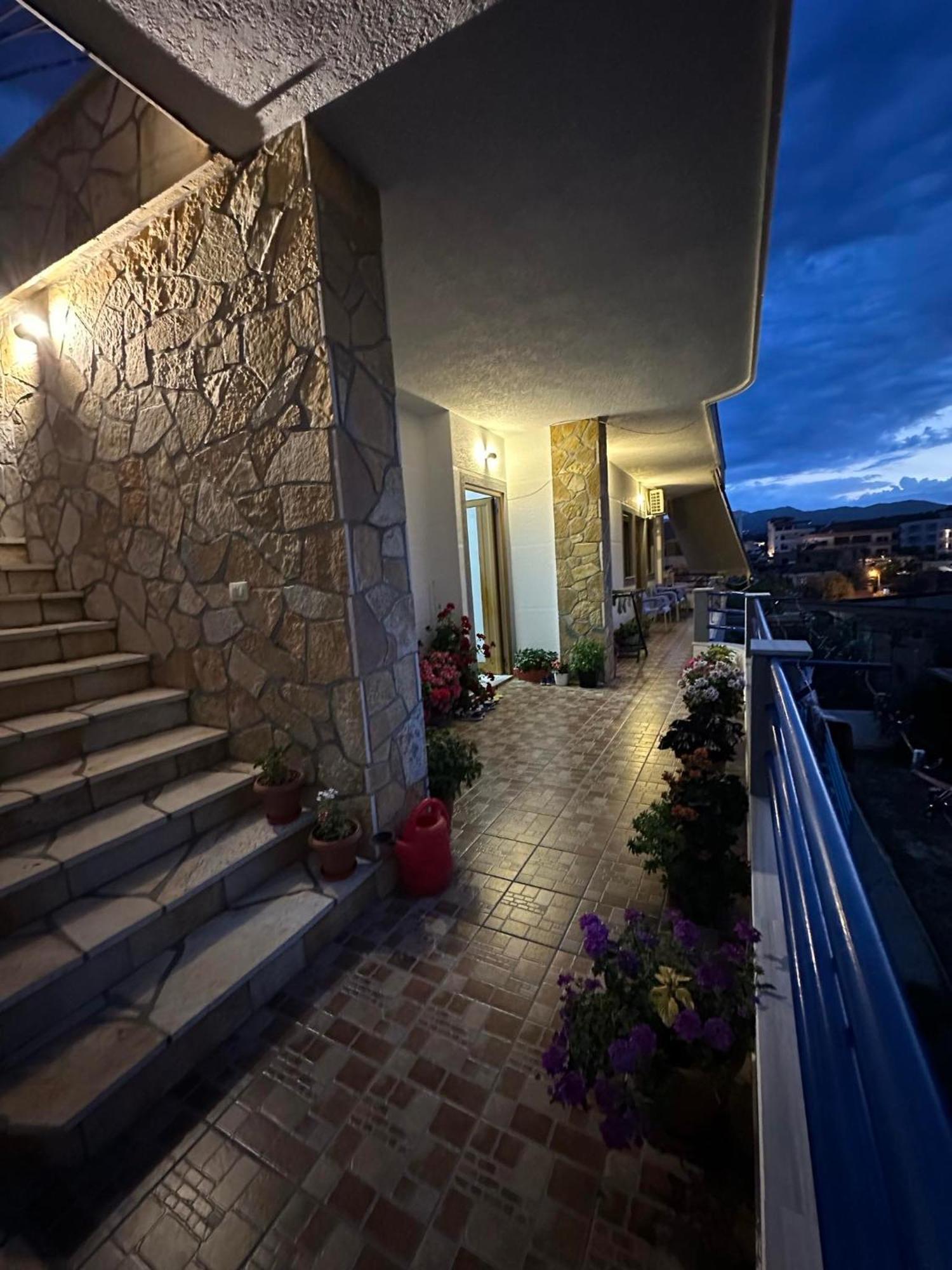 Guesthouse Jasmine Ksamil Ngoại thất bức ảnh